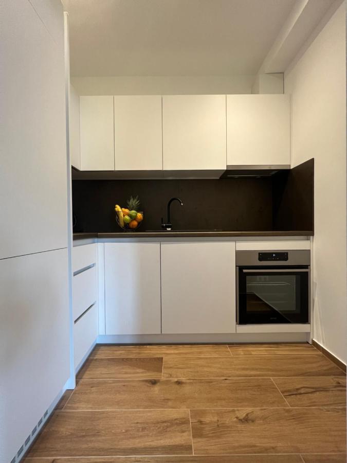 Vila Zrina - Apartmani Trogir Exterior photo